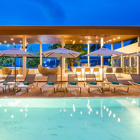 Liv Hotel Phuket Patong Beachfront Bagian luar foto